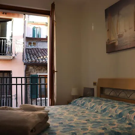 La Fata Del Garda (Verona)