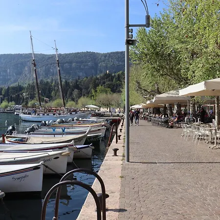 La Fata Del * Garda (Verona)